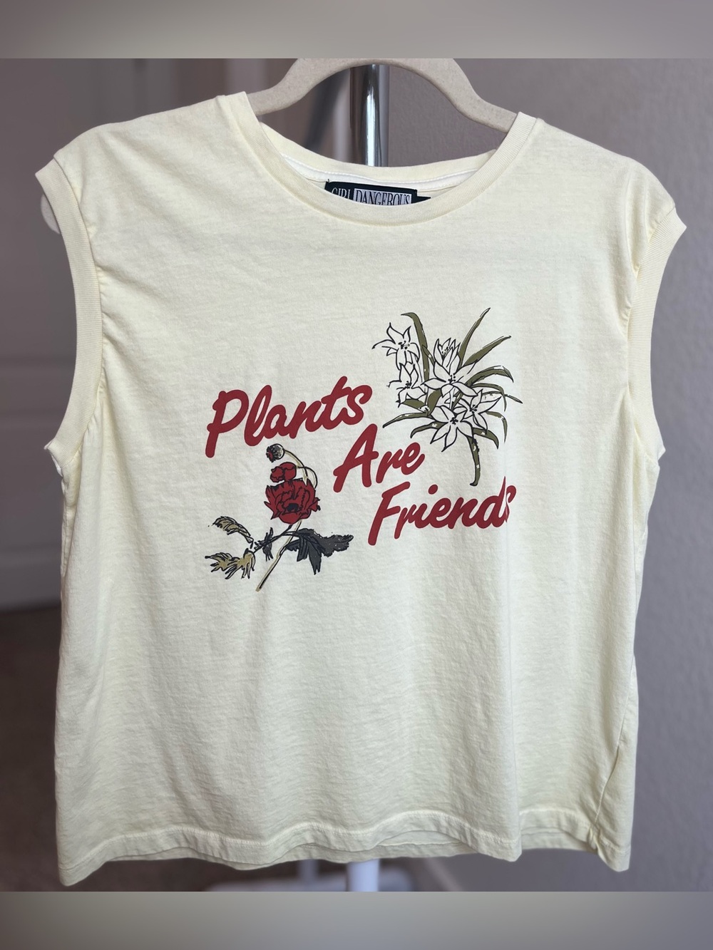 “Plants Are Friends” Yellow Graphic Tank